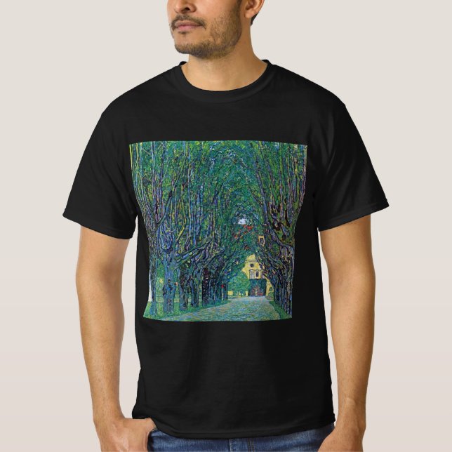 Avenue in Schloss Kammer Park av Gustav Klimt T Shirt (Framsida)