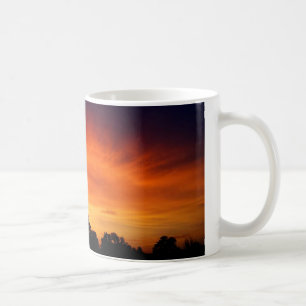 Avfyra i himmlen - att förbluffa solnedgång kaffemugg