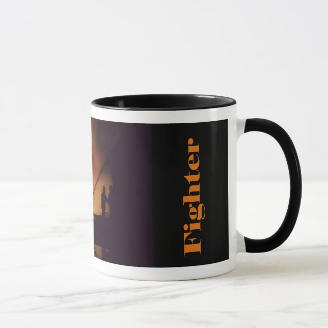 Avfyra kämpemuggen mugg (Höger)