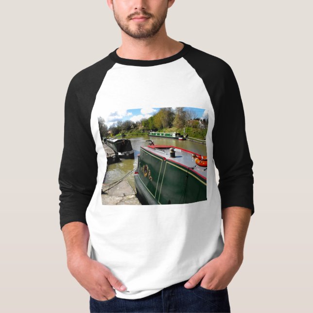 Avger kanal t-shirt (Framsida)