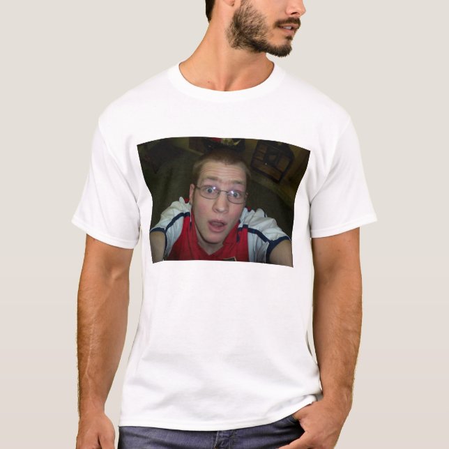 Avguda T-shirt (Framsida)