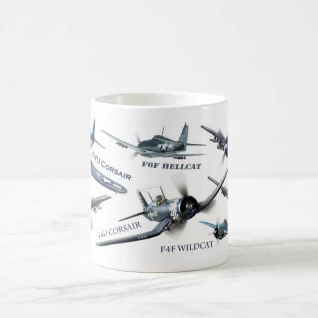 Aviation Art Mug " American warplane of WWII" Kaffemugg (Center)