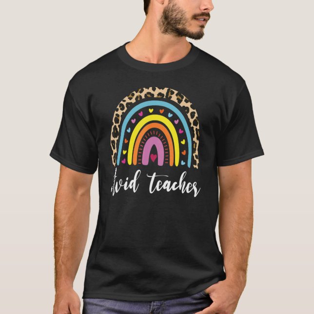AVID Teacher Boho Rainbow Back to school Apprecia T Shirt (Framsida)