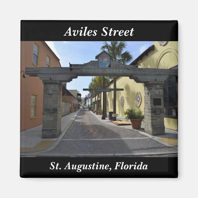 Aviles Street Magnet (Framsidan)