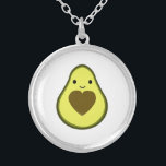 Avocado Kärlek Cute Avocado med hjärtsten Silverpläterat Halsband<br><div class="desc">Avocado kärlek söt kawaii avocado med en hörselgrop.</div>