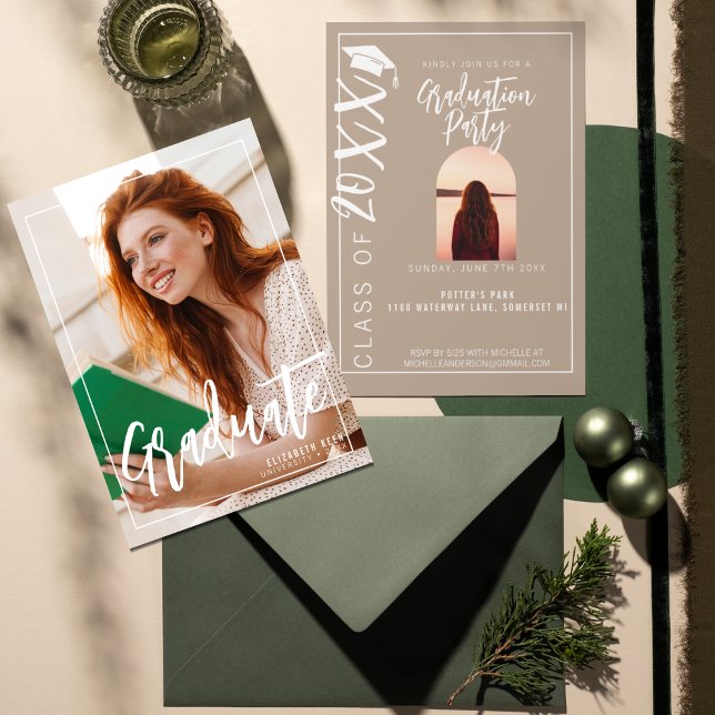 Avslappnad Beige Two Photo Senior Studenten Inbjudningar (Skapare uppladdad)