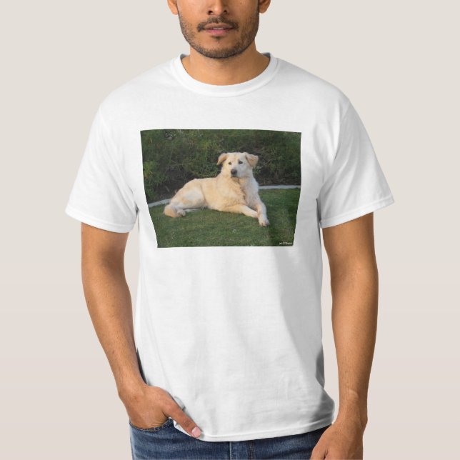 Avslappnad hund t shirt (Framsida)