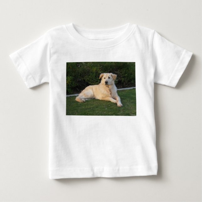 Avslappnad hund t shirt (Framsida)