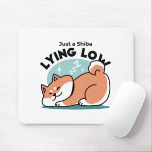 Avslaxade Shiba Inu Art: Bara ett Shiba Ljuger låg Musmatta