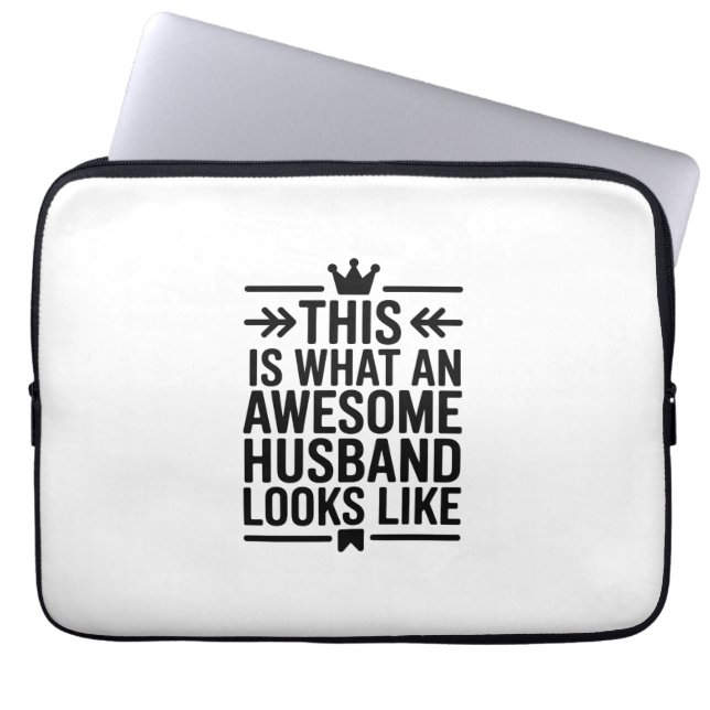 Awesome Husband Minimal Typography Laptop Fodral (Framsidan)