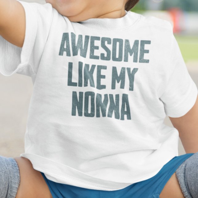 AWESOME LIKE MY NONNA Funny T Shirt (Skapare uppladdad)