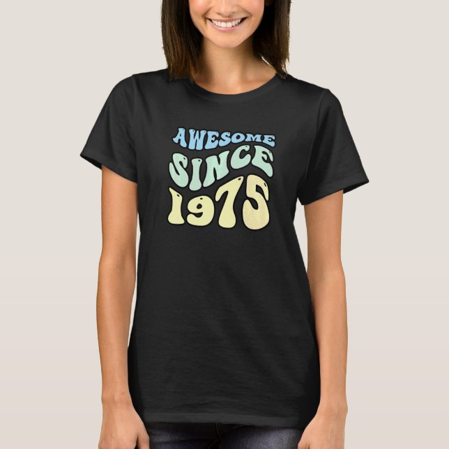 Awesome Since 1975 Vintage Retro Birthday   T Shirt (Framsida)