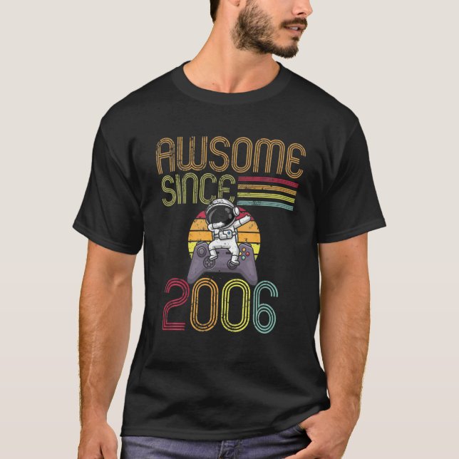 Awesome Since 2006 16Th Birthday Retro Gaming Dabb T Shirt (Framsida)