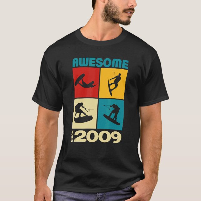 Awesome since 2009  Wakeboard lifestyle T Shirt (Framsida)
