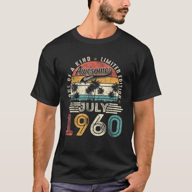 Awesome since July 1960 65 Years Old 65th Birthday T Shirt (Framsida)