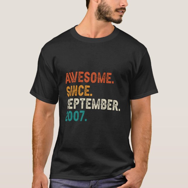 Awesome Since September 2007 16Th 16 Years T Shirt (Framsida)