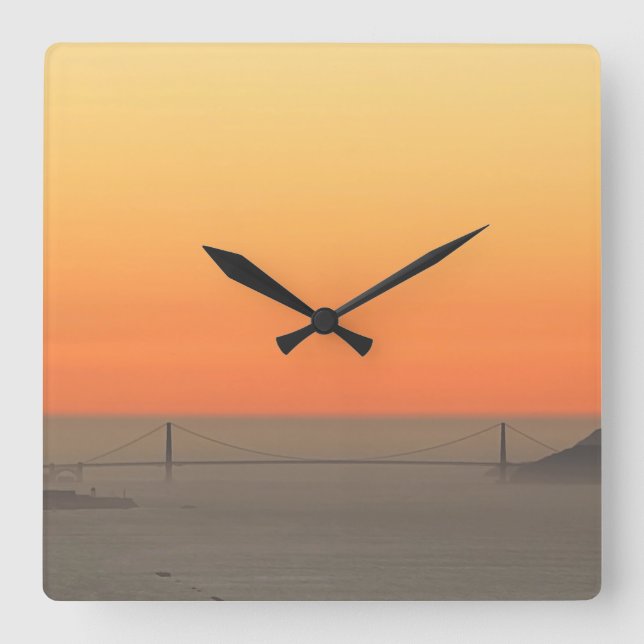 aWorld2Celebrate: The Golden Hour Fyrkantig Klocka (Framsida)