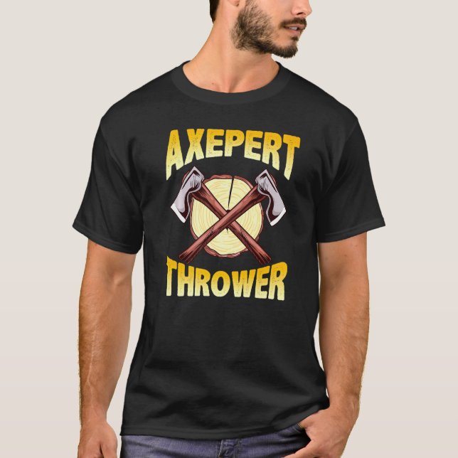 Axe Throwing Expert Hatchet Pun Target T Shirt (Framsida)
