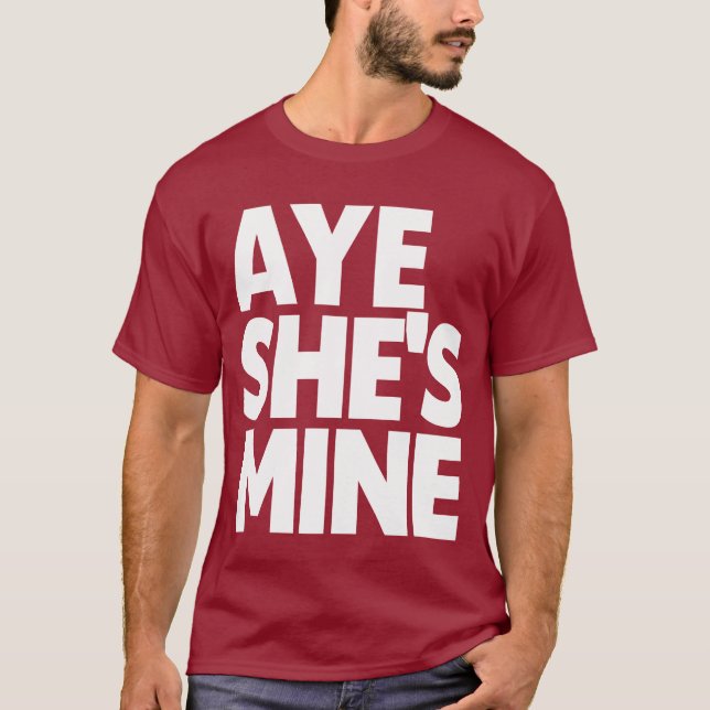 AYE är HON MIN Tee Shirt (Framsida)