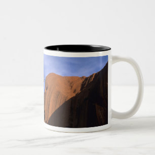 Ayers Rock Uluru i Outback Australien Två-Tonad Mugg