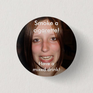 Ayla klämmer fast knapp