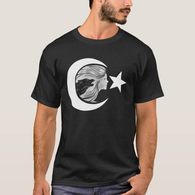 Ayyildiz Turkey  Flag with Woman and Wolf Göktürk T Shirt (Framsida)
