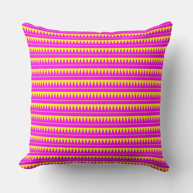 Aztec-bergen - Magenta med Gult Kudde (Framsida)