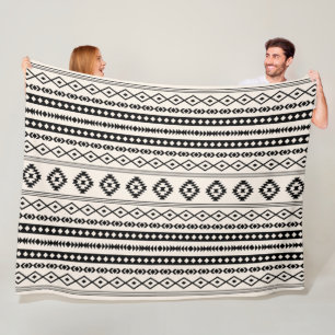 Aztec Black på Cream Mixed Motifs (H) Mönster Fleecefilt