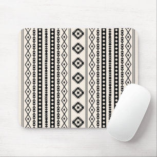 Aztec Black på Cream Mixed Motifs mot Mönster Musmatta