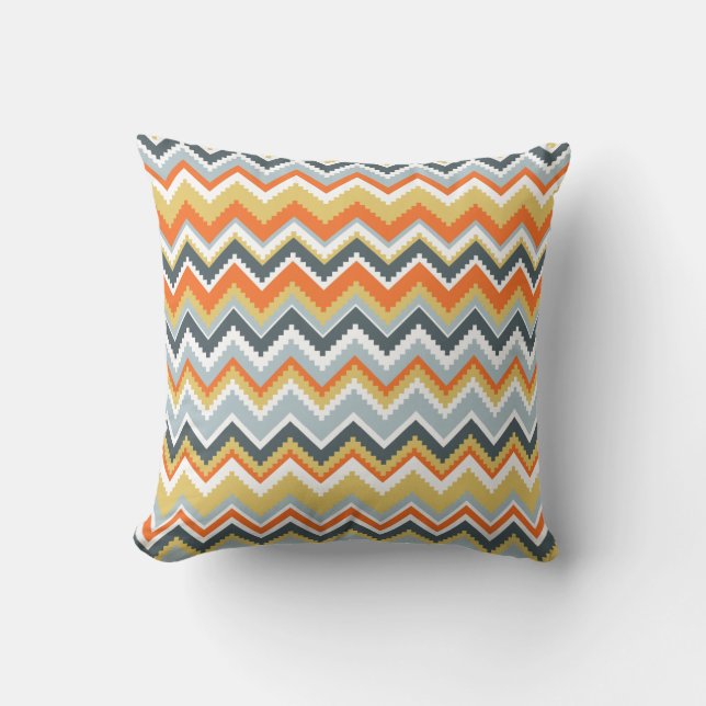 Aztec Chevron #9 @ VictoriaShaylee Kudde (Framsida)