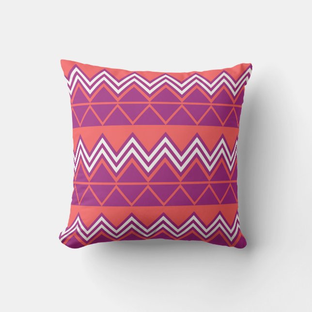 Aztec Design #6 på JessicaSuzzette Kudde (Framsida)