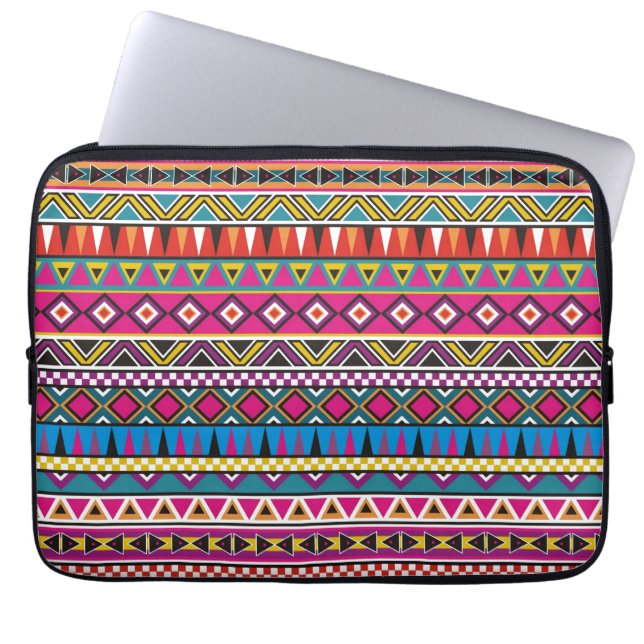 Aztec inspirerat mönster laptop sleeve (Framsidan)