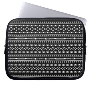 Aztec Shapes Mönster Grått White Black Laptop Fodral