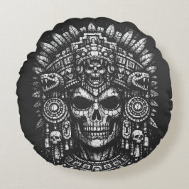 Aztec Skull Headdress av BurnsInHell Rund Kudde