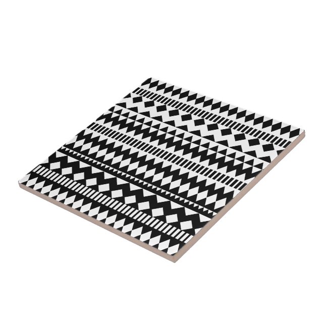 Aztec stam- mönster för kall geometrisvartvit kakelplatta (Sidan)