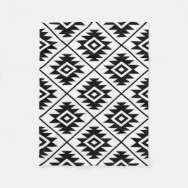 Aztec-symbol Stiliserad Big PTN svart på vitt Fleecefilt