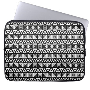 Aztec Triangles+Squares Mönster White på Black Laptop Fodral