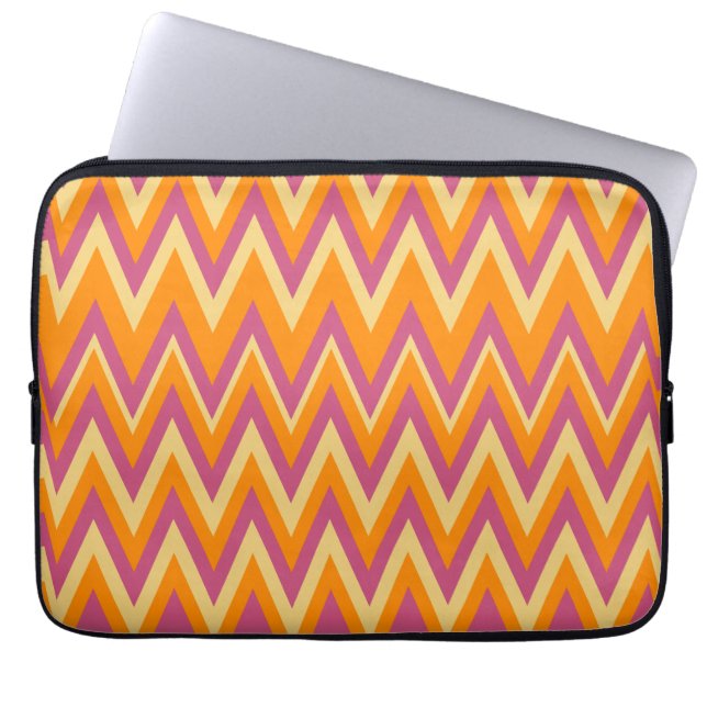 Aztec Tribal ZigZag Laptop Sleeve (Framsidan)