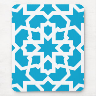 Azulejo azul de arabesco marroquí y mosaico musmatta