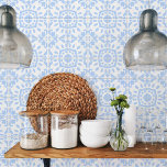 Azulejo Portugal Mediterranean Modern Blue White Kakelplatta<br><div class="desc">Den här keramiska plattan är perfekt för en ny gammal traditionell inredingsdesign eller ett nytt bakgrundsskikt. I snyggten är det en portugisisk Medelhavsbäcken stil i mönster i färsk ljusblå och vit färg, perfekt för alla utrymmen. Använda det som en accent biet i ditt kök, badrum eller vardagsrum. Finns i två...</div>