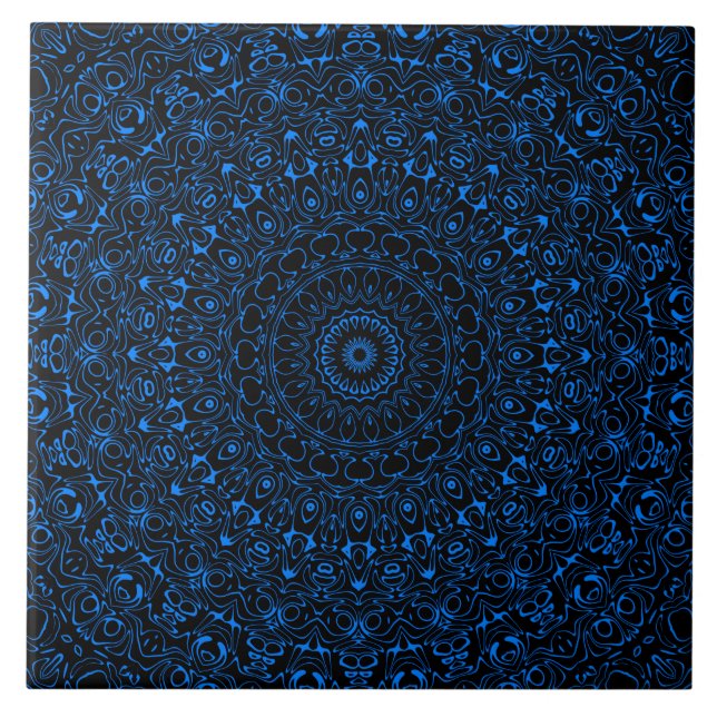 Azurblå Mandala med Hypnotisk Symmetri Kakelplatta (Framsidan)