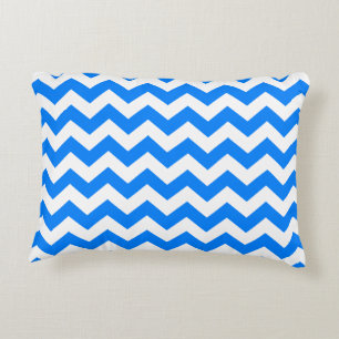 Azure Blue Chevron Prydnadskudde