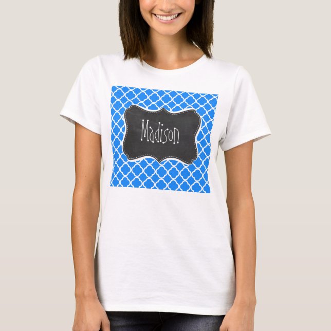 Azure Blue Quatrefoil; Retro Chalkboard Tee Shirt (Framsida)