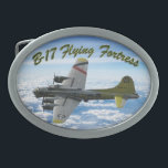 B17 Flygande fästning WWII-bombplan<br><div class="desc">Den amerikanska WWII-bombaren B-17-flygfästningen är det vackraste flygplan som någonsin byggts. Flygplansbilden verkar ligga över molnen mot blå himmel. Denna utformning är perfekt för WWII-historiebojor och flygentusiaster,  särskilt fläkt för B-17-bombarna.</div>