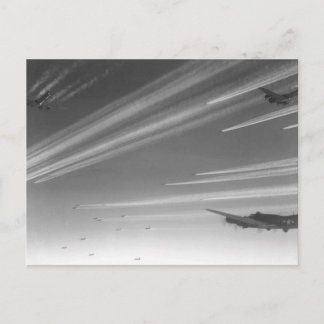 B17 Flygande Forter i väg till målet Vykort