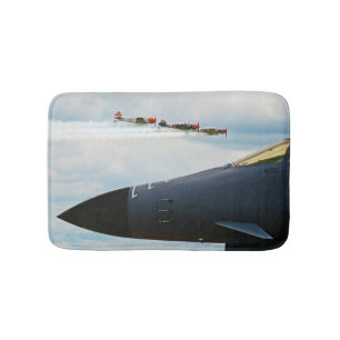 B-1 Bomber och WWII Fighters Badrumsmatta