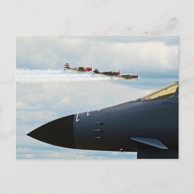 B-1 Bomber och WWII Fighters Vykort (Framsida)