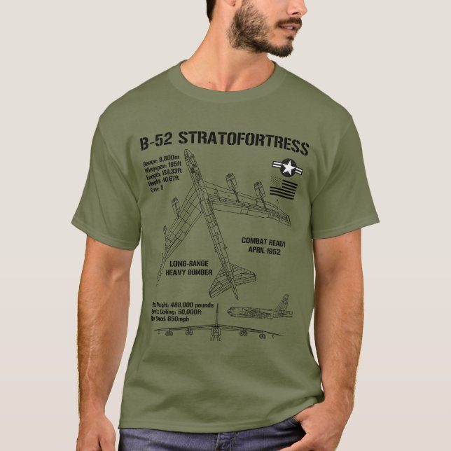 B-52 Stratofort Specs militärflygplan B52 T Shirt (Framsida)