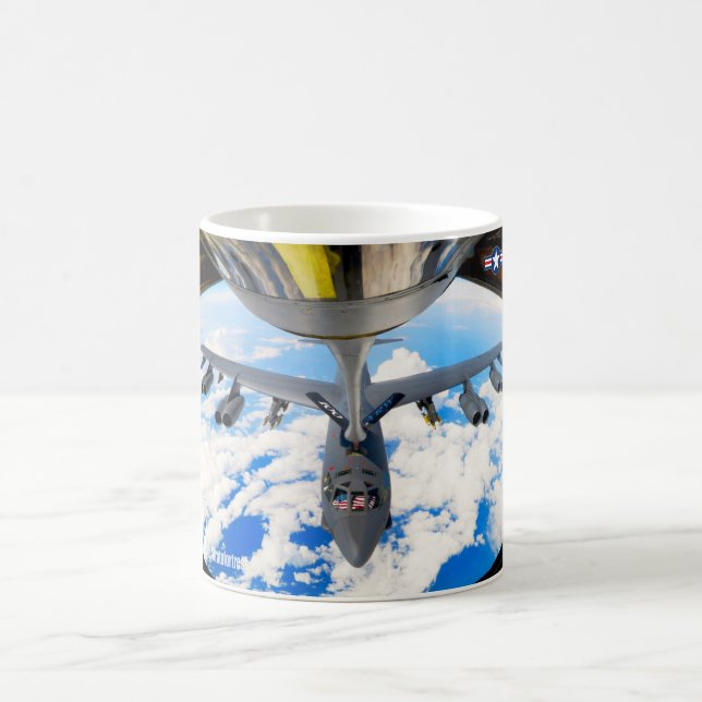 B-52H STRATOFORTRESS KAFFEMUGG (Center)