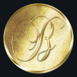 B Monogram faux Guld kuvert förslutningsfästen Runt Klistermärke<br><div class="desc">B Monogram faux Guld kuvert eller favoritförsegling. Dessa klassiska, runda klistermärken trycks med icke-metallisk bläck på ett platt klistermärke för att se ut som guld. De är inte avfasade eller präglade monogram utan är designade att se ut som om de är avfasade eller präglade monogram. Dessa guld monogram sälar skrivs...</div>